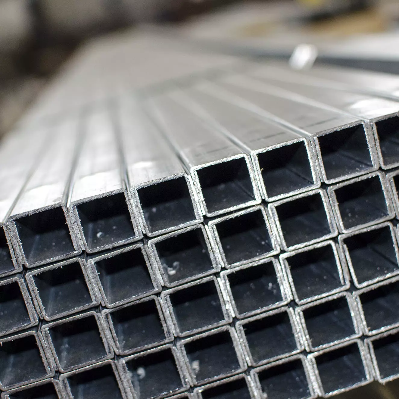 stalnye-kvadratnye-truby-txt