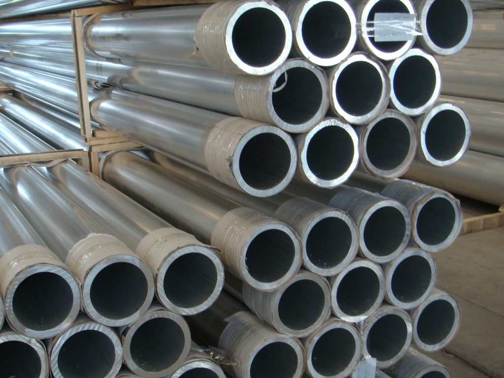 Дюралевая прессованная труба 290 мм Д1 ГОСТ 18482-2018